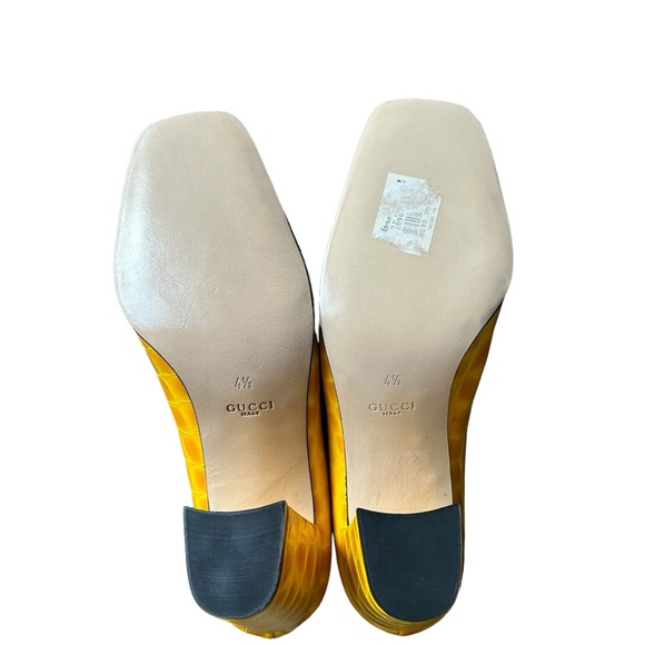 NWT Vintage Gucci Italian Square Toe Yellow Crocodile Block Heel Pumps-size 6.5 - Picture 4 of 7